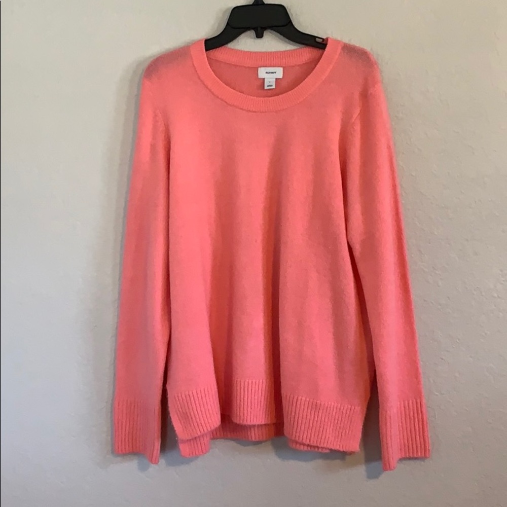 Old Navy ~ Coral Pink ~ Crewneck Sweater ~ Size Large ~ Very Soft